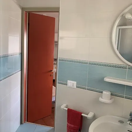 Condominio Moschettieri Monolocale 아파트 *