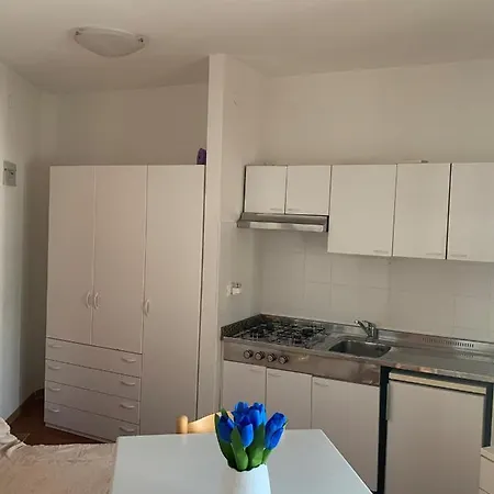 Condominio Moschettieri Monolocale 아파트