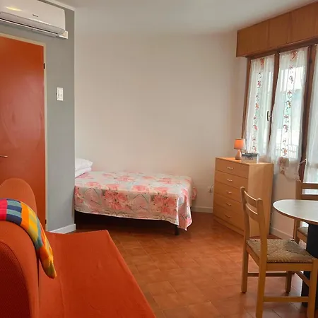 아파트 Condominio Moschettieri Monolocale 비비오네