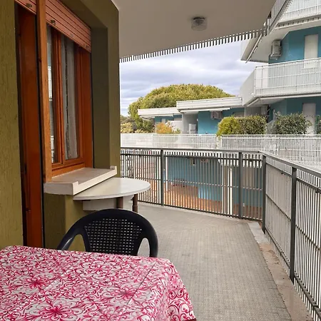 아파트 Condominio Moschettieri Monolocale 비비오네